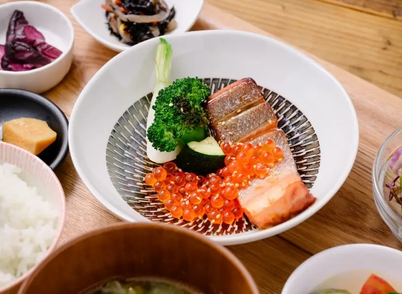 定食堂 なか